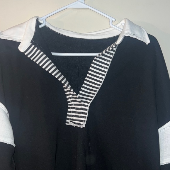Graceful bloom, boutique - Black Striped Colorblock Patchwork Collar Sweatshirt - Picture 4 of 6
